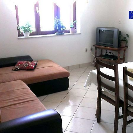 פודגורה Apartment Dubravka מראה חיצוני תמונה